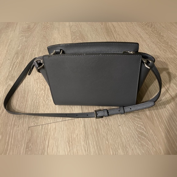 Michael Kors Handbag - Picture 4 of 4